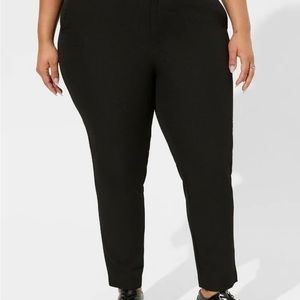 TORRID Women's Stretch Tapered Trouser Pants Black (Sz 16) NWT $79.50